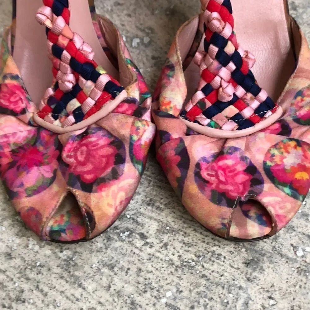 Fendi Sandals - Picture 3 of 5